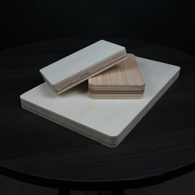 Commercial Plywood China Hardwood Okoume Surface